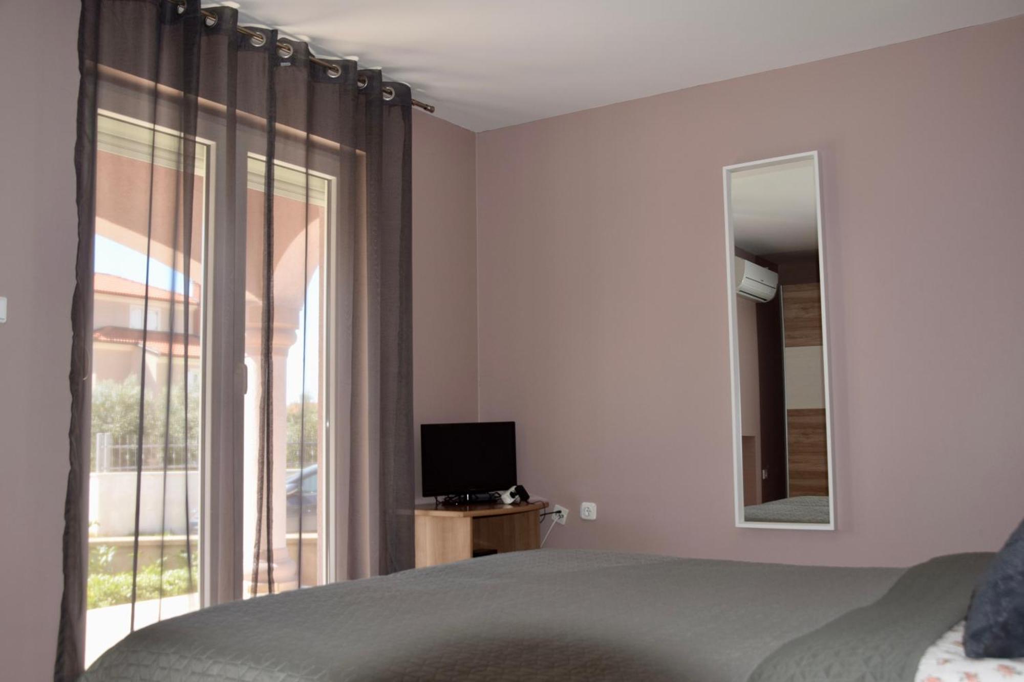 Apartments Vukalovic 2 Medulin Luaran gambar